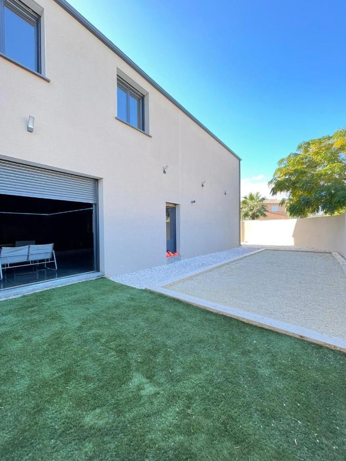 Villa 400M2 Piscine Interieure Tres Calme Agde Exteriér fotografie
