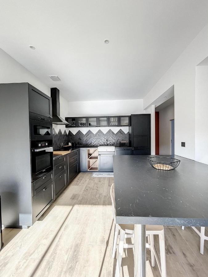 Villa 400M2 Piscine Interieure Tres Calme Agde Exteriér fotografie